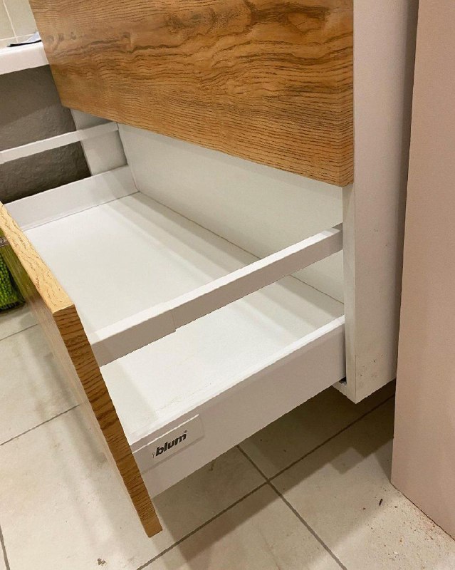 Новая работа. #Фурнитура Blum#Фасады с покрытием эмалью под...